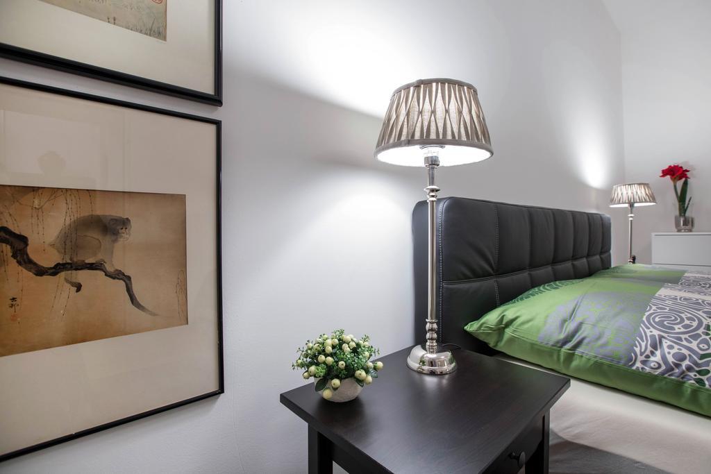 Apartment Schottenring Вена Номер фото